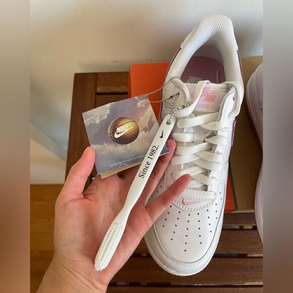 Nike Air Force 1 Low Retro Color of the Month Pink Gum Women 10.5(DM0576-101) - Picture 10 of 17